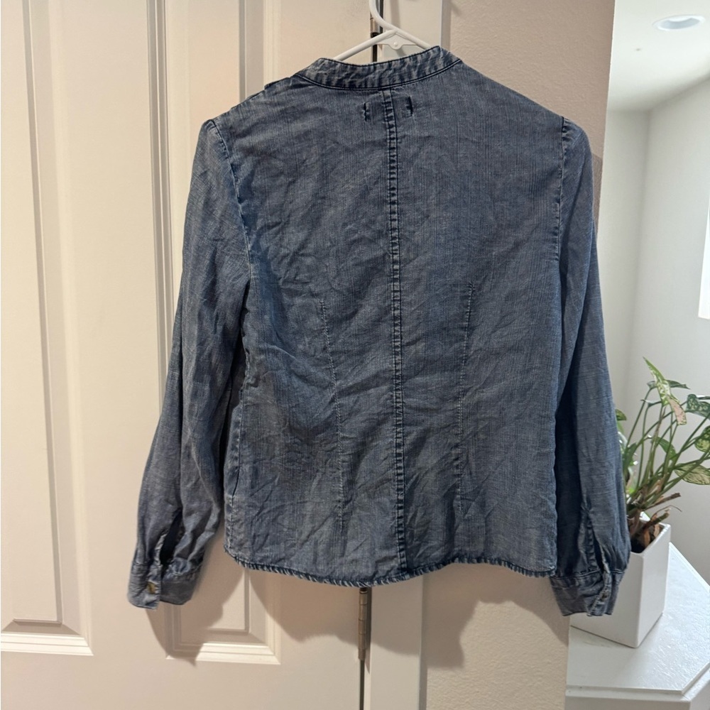 Kut from the Kloth Blue Ruffled Top - Picture 2 of 3